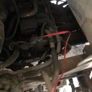 Isuzu NQR diagnostic connection