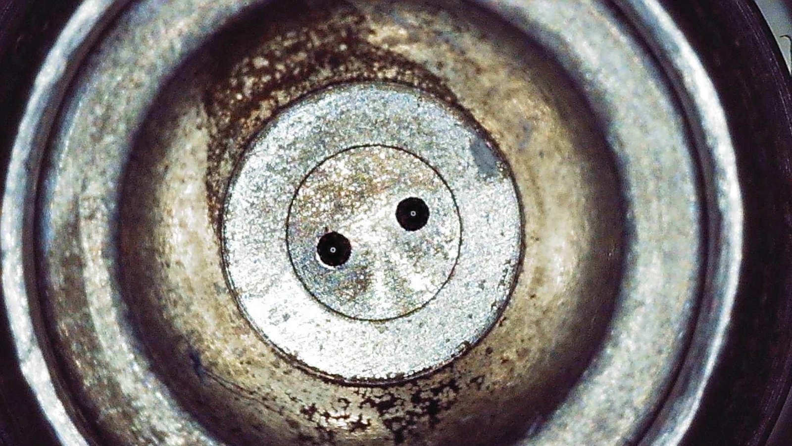 Fuel injector spray pattern after cleaning