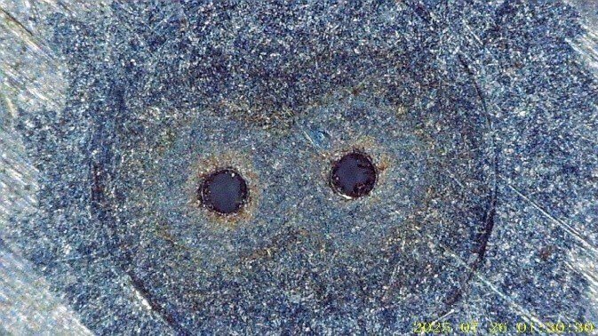 Fuel injector spray pattern before cleaning