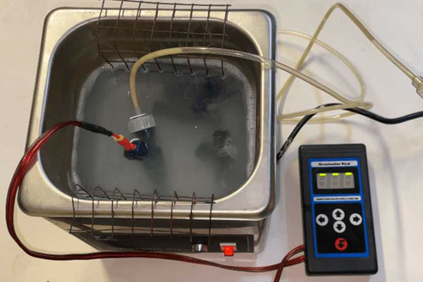 Using an Ultrasonic cleaning bath for injectors cleaning